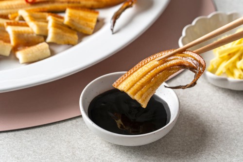 반건조 바다 장어 붕장어 자연산 손질 말린 캠핑 장어 1팩 소스2종 증정 [원산지:국산(전라남도 고흥군)]